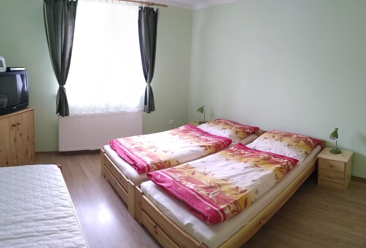 Apartman Utvina Exteriér fotografie